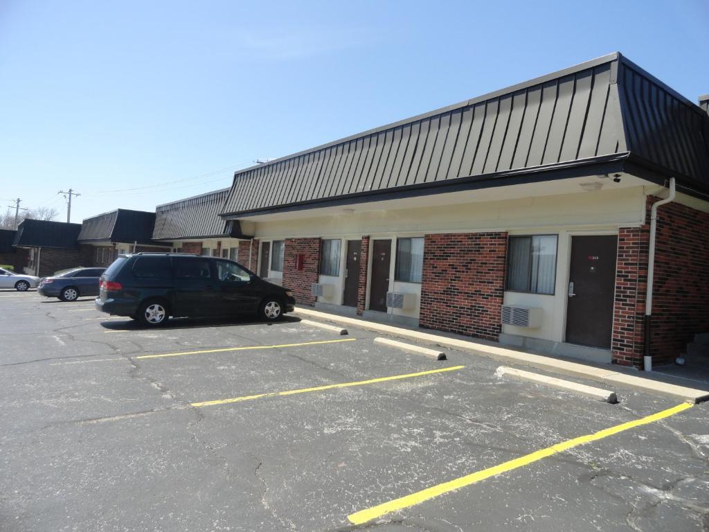 Relax Inn - Warrenton Exterior photo